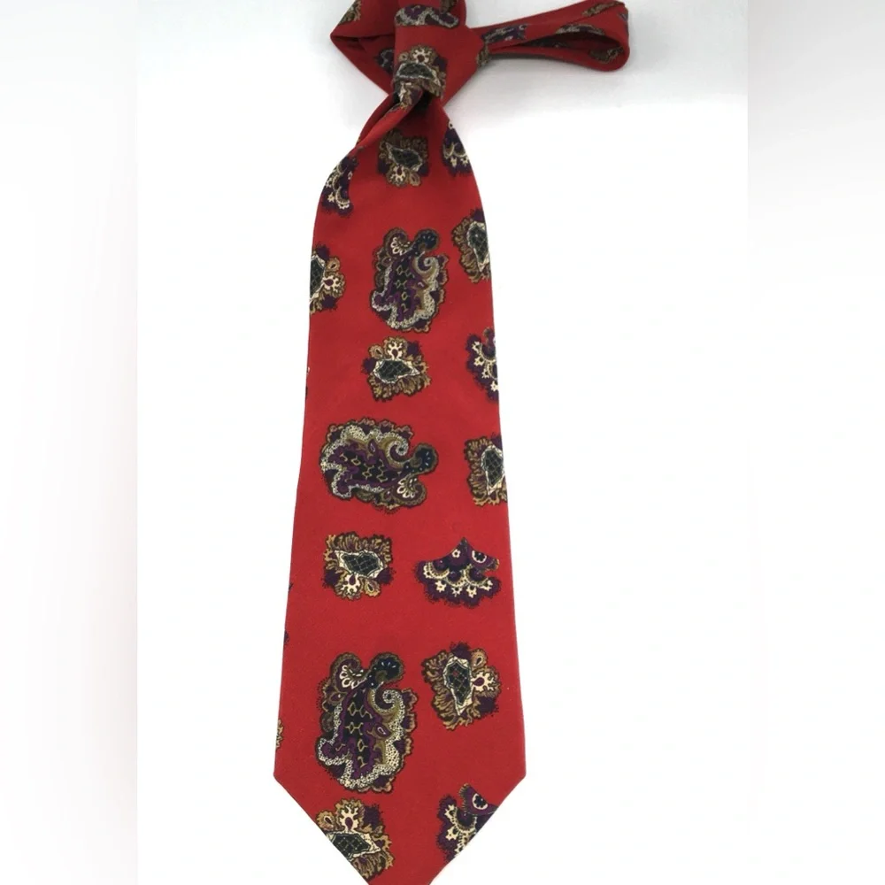 NEW Christian Dior Italy, Men’s 100% Silk Red Gold Abstract Men’s Neck Tie